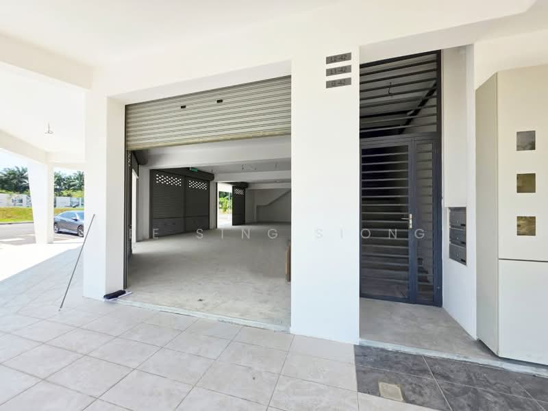 (Corner NEW Shop) Park Place @ BTP Rawang Tasik Puteri Lake Garden untuk Untuk Disewa - RM 18,000 /bulan, Apr 2026 - PropertyGuru.com.my