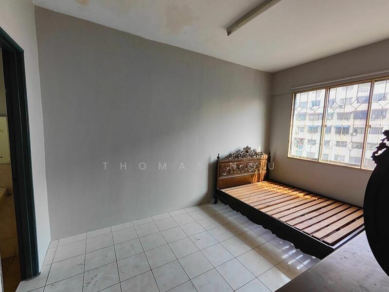 For Sale - Vista Pinggiran Apartment