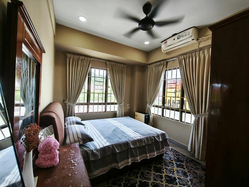 Untuk Dijual - Glen View Villa