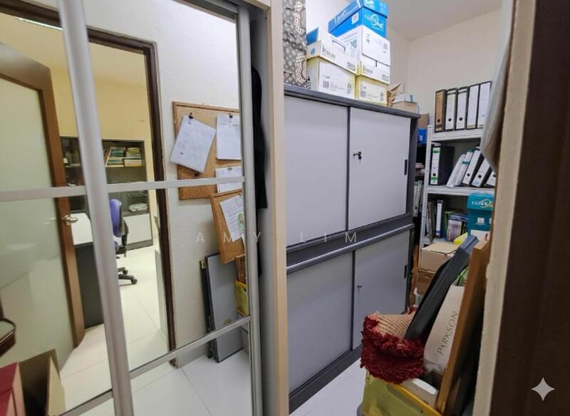 Untuk Dijual - Semi-Detached House at Usj 5