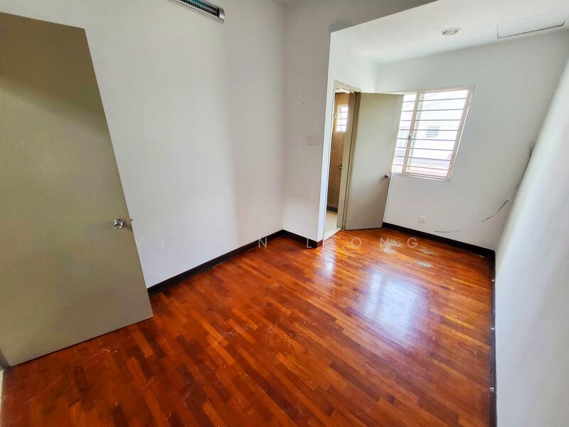 Untuk Dijual - Seri Wirani 8