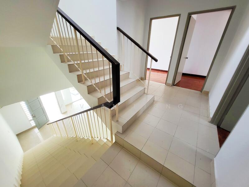 Untuk Dijual - Seri Wirani 8