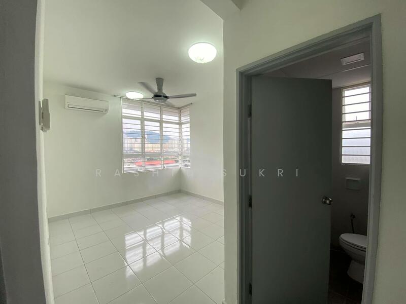 For Rent - M3 Residency