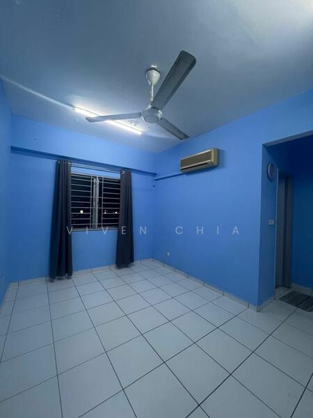 For Rent - Axis Residence