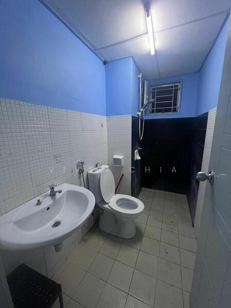 For Rent - Axis Residence