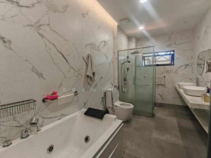 Untuk Dijual - 2-storey Terrace House at Taman Andaman Ukay