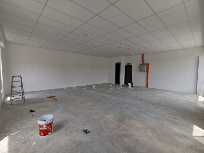 For Sale - 1.5 Storey Semi-D Factory For Rent at Asas Jaya Permatang Tinggi