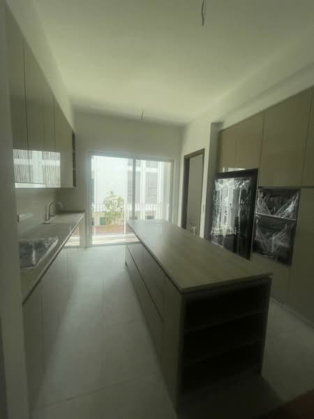 3-storey Terraced House for Sale in Seri Tanjung Pinang (Tanjung Tokong) - Lilian Tan - PropertyGuru.com.my