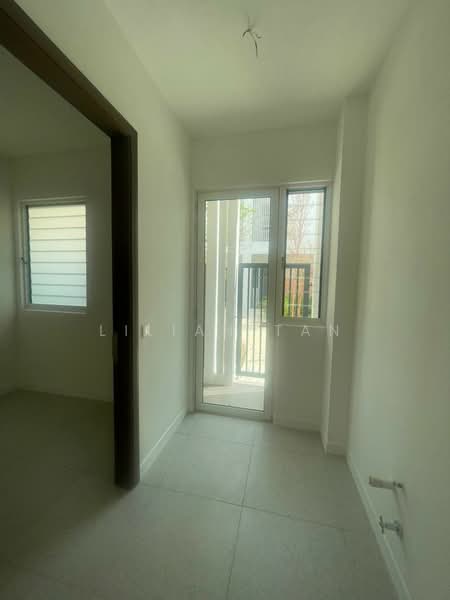 3-storey Terraced House for Sale in Seri Tanjung Pinang (Tanjung Tokong) - Lilian Tan - PropertyGuru.com.my
