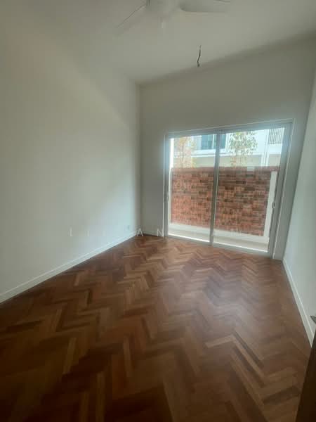 3-storey Terraced House for Sale in Seri Tanjung Pinang (Tanjung Tokong) - Lilian Tan - PropertyGuru.com.my