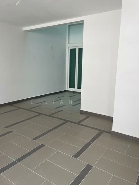 3-storey Terraced House for Sale in Seri Tanjung Pinang (Tanjung Tokong) - Lilian Tan - PropertyGuru.com.my