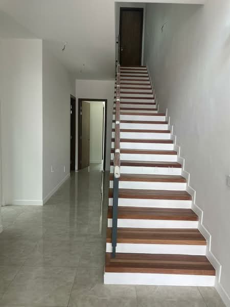 3-storey Terraced House for Sale in Seri Tanjung Pinang (Tanjung Tokong) - Lilian Tan - PropertyGuru.com.my