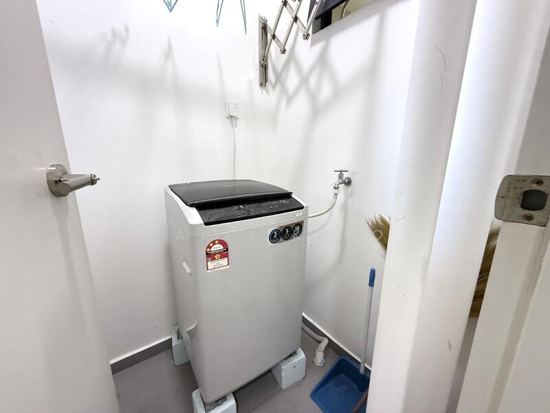 For Rent - 3 Residence