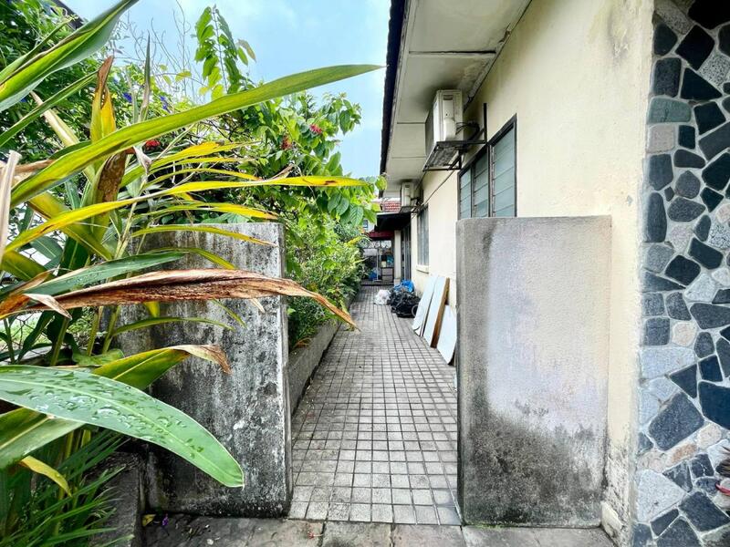 Untuk Dijual - Single Storey Bungalow Corner Lot Pj Oldtown For Sale
