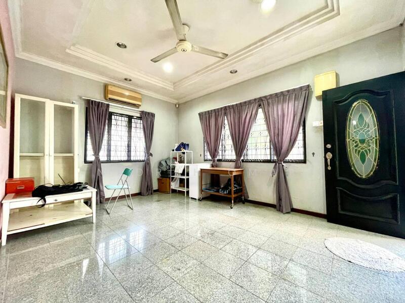 Untuk Dijual - Single Storey Bungalow Corner Lot Pj Oldtown For Sale