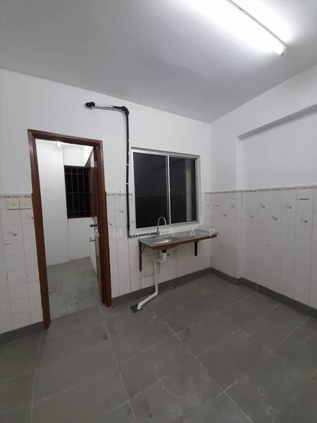 For Rent - Sri Damansara Court