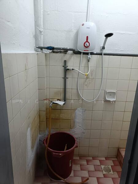 Untuk Disewa - Taman Bukit Serdang Seksyen 5