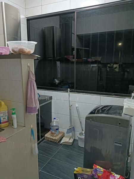 For Sale - Mon Glori