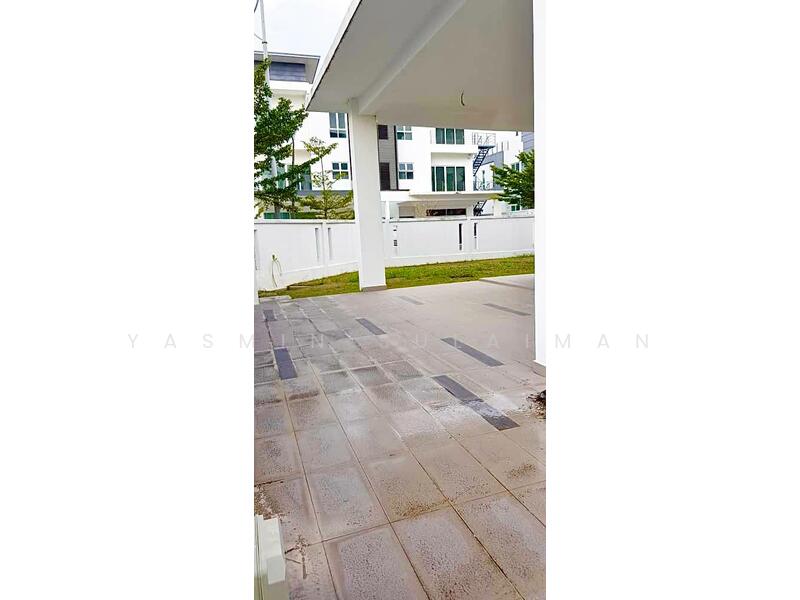 Untuk Dijual - CORNER LOT 3 Storey Semi D, Bandar Sungai Long