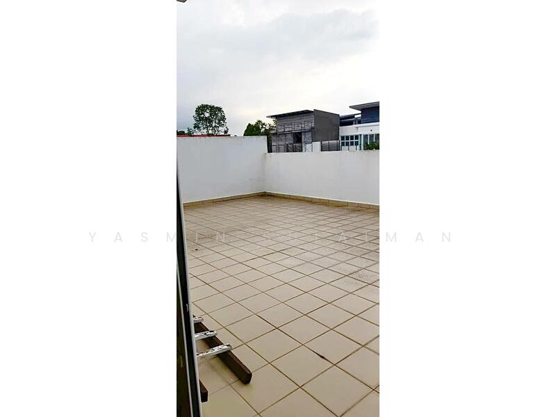 Untuk Dijual - CORNER LOT 3 Storey Semi D, Bandar Sungai Long