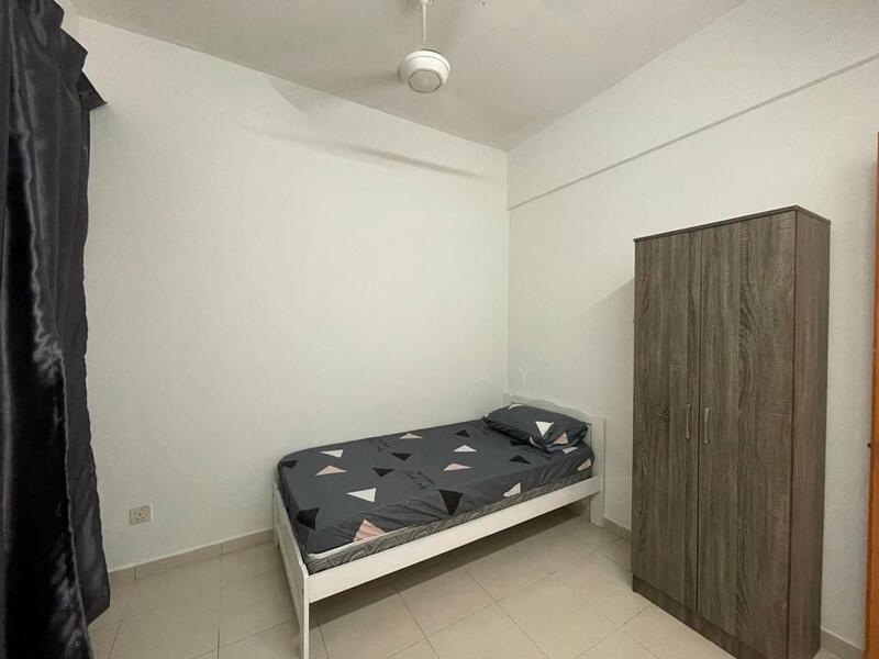 Untuk Disewa - Suria Apartment