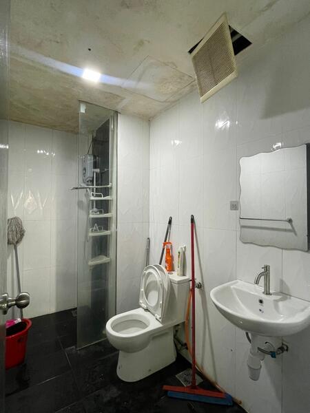 Untuk Disewa - Menara Geno