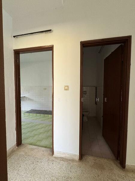 For Rent - Taman Pelangi/ Kelabu/ 1 Storey House/ For Rent