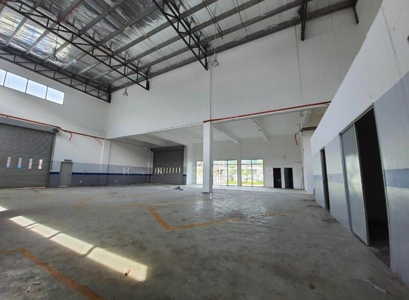 For Sale - Large 12,800sf Freehold Semi D Factory Selesa jaya industri Balakong