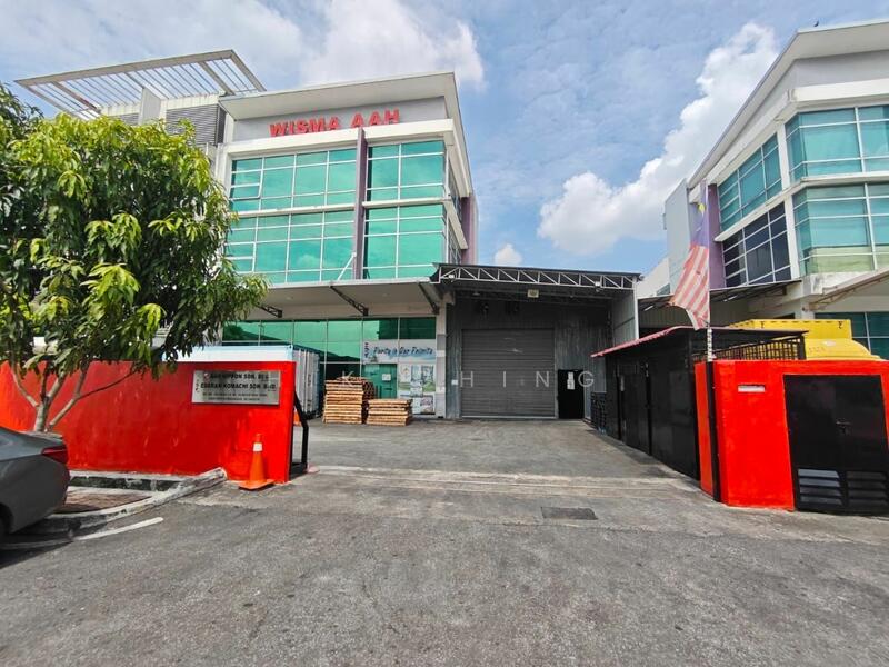 For Sale - Large 12,800sf Freehold Semi D Factory Selesa jaya industri Balakong