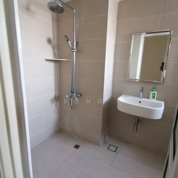 For Sale - Marina Bay Condominium