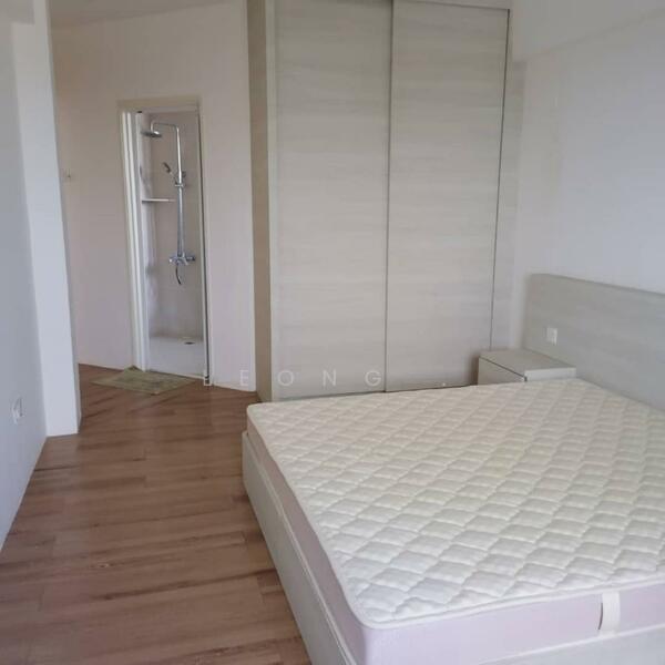 For Sale - Marina Bay Condominium