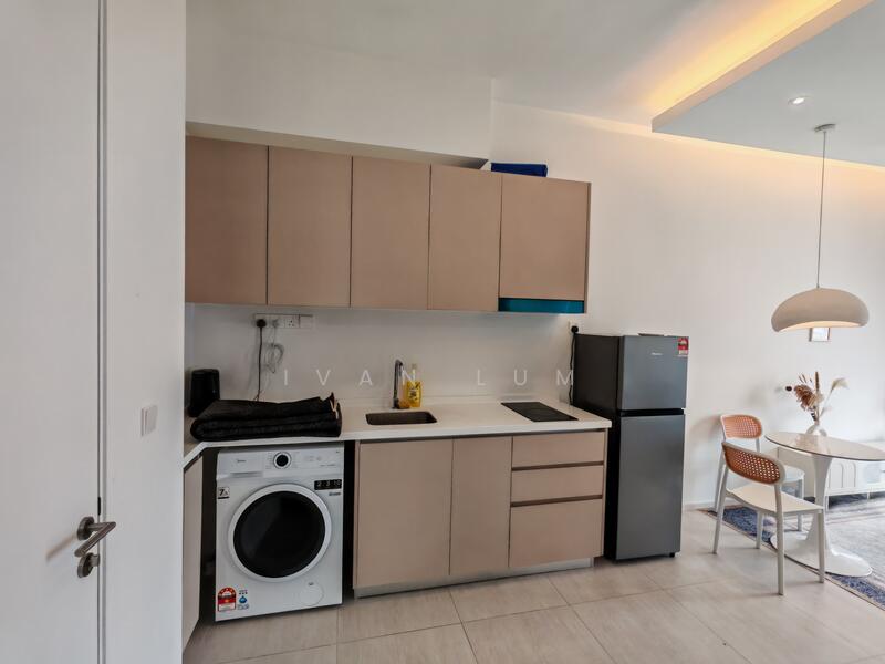 For Sale - Emerald 9