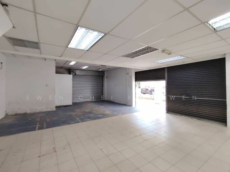 For Rent - (Corner) Kepong Metro Prima 2sty Shop (Rent) Taman Usahawan Kepong Baru Laman Rimbunan