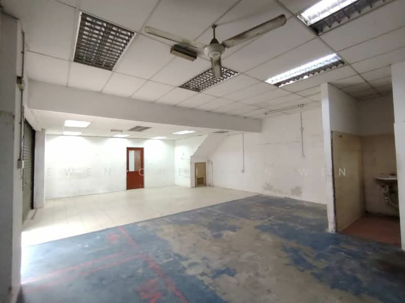 For Rent - (Corner) Kepong Metro Prima 2sty Shop (Rent) Taman Usahawan Kepong Baru Laman Rimbunan