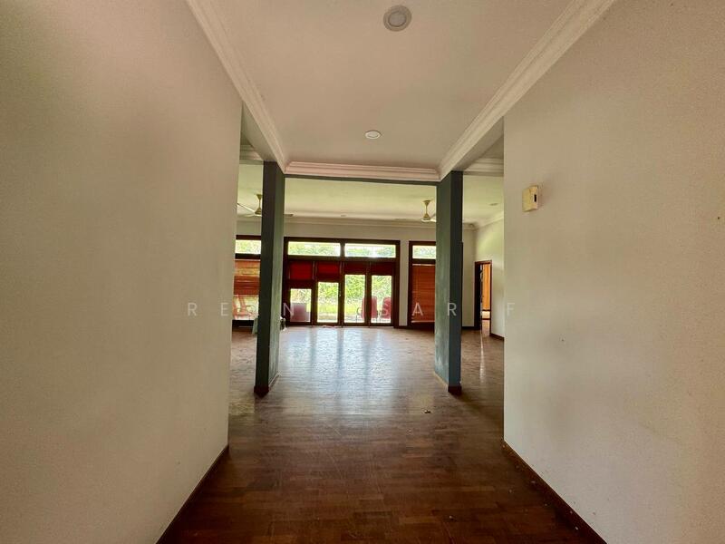 For Sale - Bungalow Monterez Golf Club Seksyen U9 Shah Alam