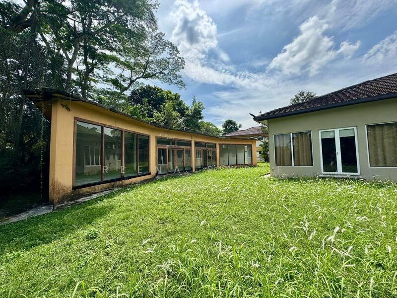 For Sale - Bungalow Monterez Golf Club Seksyen U9 Shah Alam