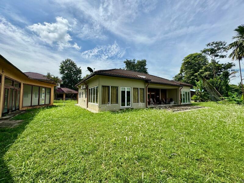 For Sale - Bungalow Monterez Golf Club Seksyen U9 Shah Alam