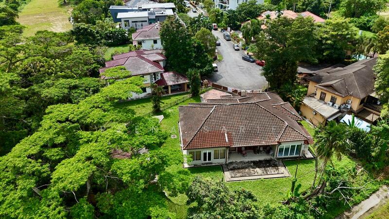 For Sale - Bungalow Monterez Golf Club Seksyen U9 Shah Alam