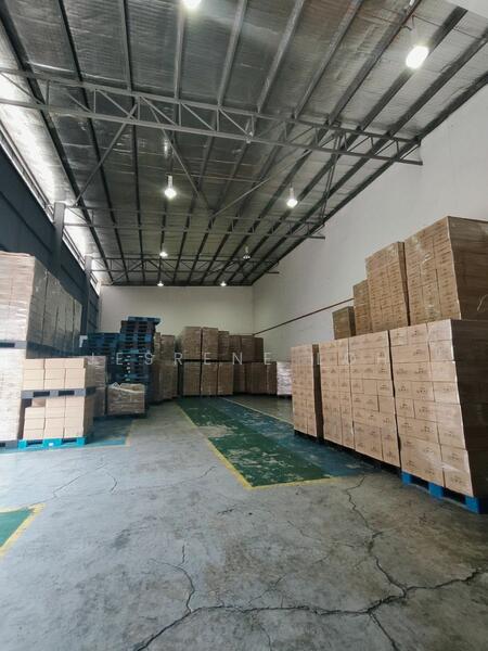 For Sale - Taman Kempas Utama