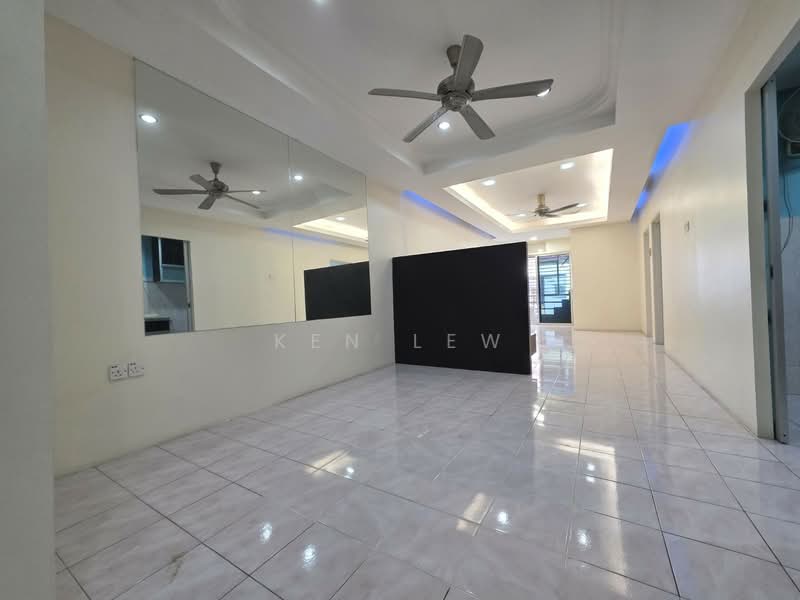 Apartment for Sale at Taman Orkid - Ken Lew - Living Room - PropertyGuru.com.my