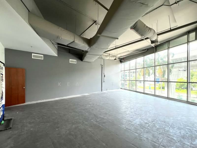 Untuk Disewa - 8trium