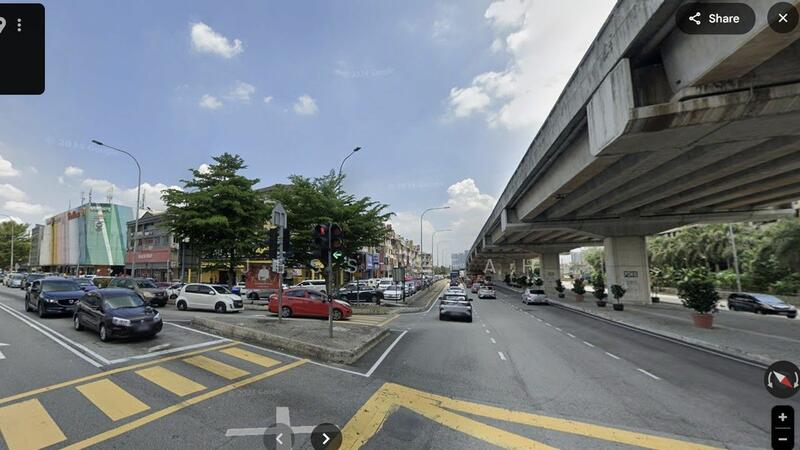 For Rent - ⭐ 1st flr ⭐ Corner ⭐ 3,300sf ⭐ Main Road Frontage ⭐