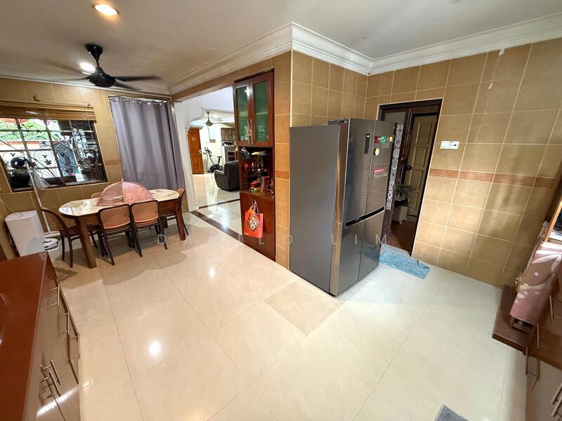 Damai Perdana, Corner Lot, 2163sf Land, Fully Renovated, Good Condition untuk Untuk Dijual - RM 900,000, Feb 2026 - PropertyGuru.com.my