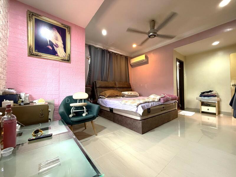 Damai Perdana, Corner Lot, 2163sf Land, Fully Renovated, Good Condition untuk Untuk Dijual - RM 900,000, Feb 2026 - PropertyGuru.com.my