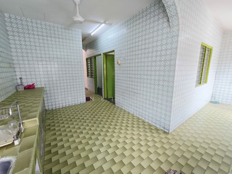 Rumah Teres 1-Tingkat untuk Dijual di Taman Midah (Cheras) - Frankie Ong - Kitchen - PropertyGuru.com.my