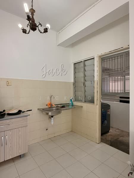 Untuk Dijual - Park View Tower