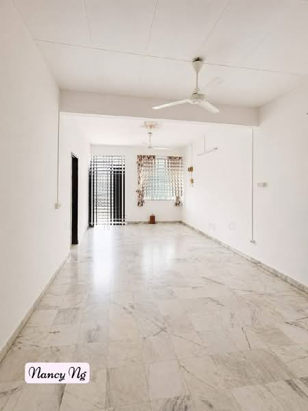 Semi-Detached House for Sale in Taman Selayang (Butterworth) - Nan See Ng - Living Room - PropertyGuru.com.my
