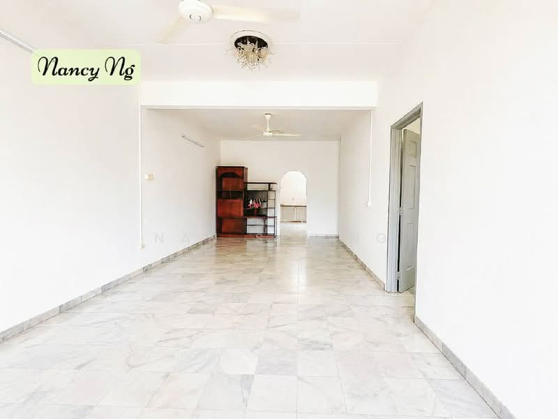 Rumah Berkembar untuk Dijual di Taman Selayang (Butterworth) - Nan See Ng - Living Room - PropertyGuru.com.my