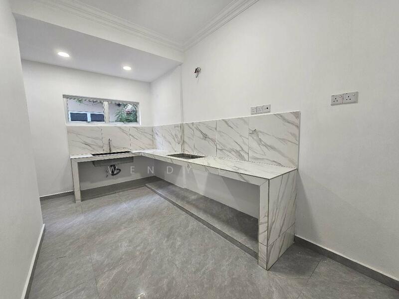 For Sale - TAMAN PUCHONG UTAMA