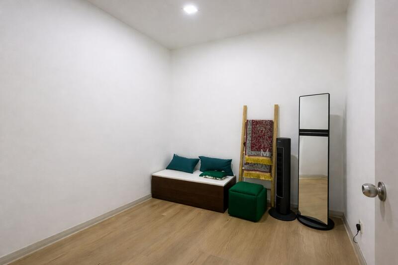 For Sale - Partly Furnish 2 Storey Superlink House Liu Li